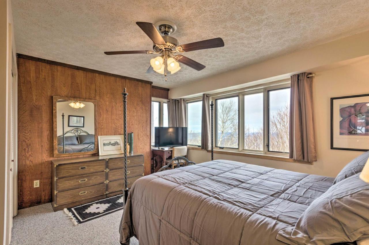 Beech Mountain Retreat With Pool Access Near Slopes! Vila Exterior foto