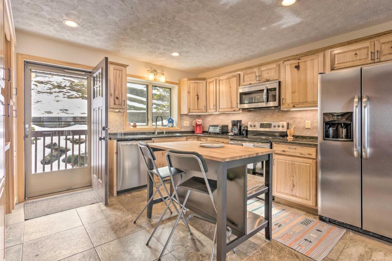 Beech Mountain Retreat With Pool Access Near Slopes! Vila Exterior foto